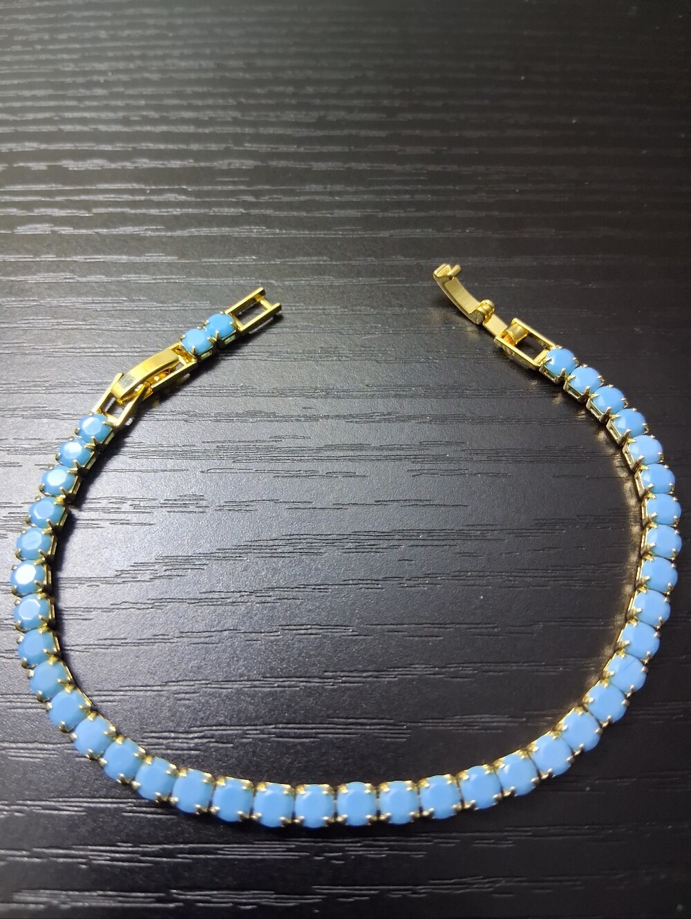 Fashion Jewelry Gold-Tone Bracelet with Turquoise Blue Stones